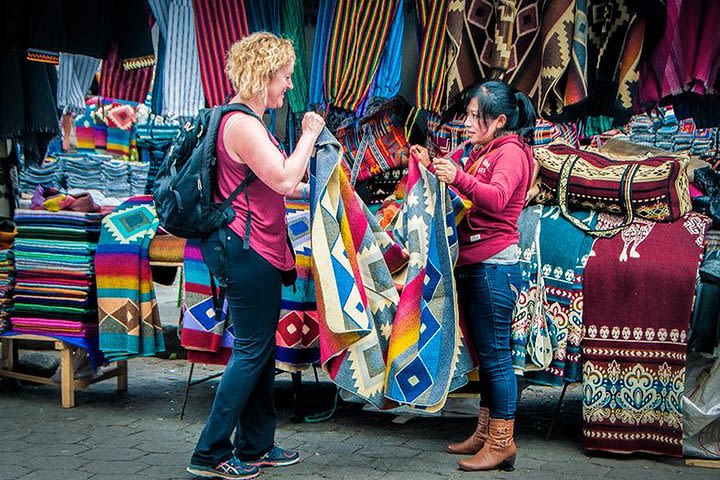  Otavalo Market Private Sightseeing and Surroundings image