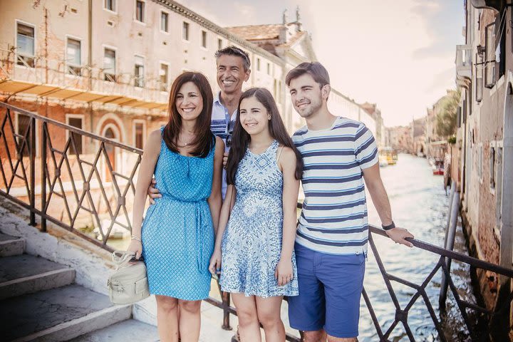 Venice Combo: Walking & Gondola Ride Tour image