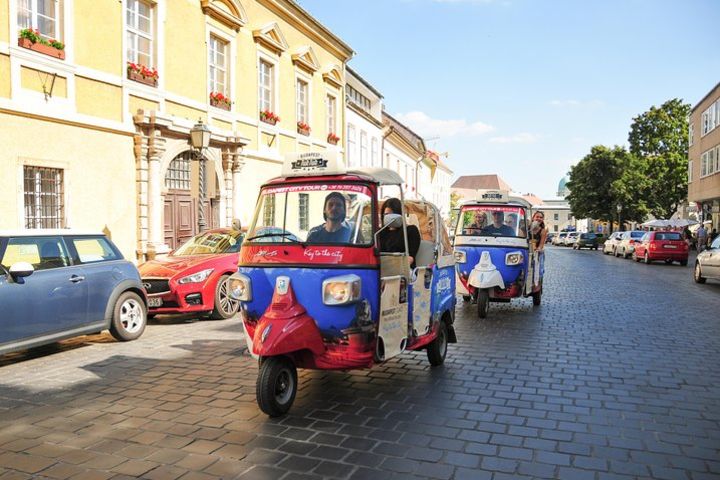 Budapest Private Tuk Tuk Half-Day Tour image