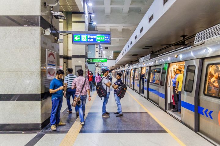 Delhi Metro Guided Tour with Culinary Delights image