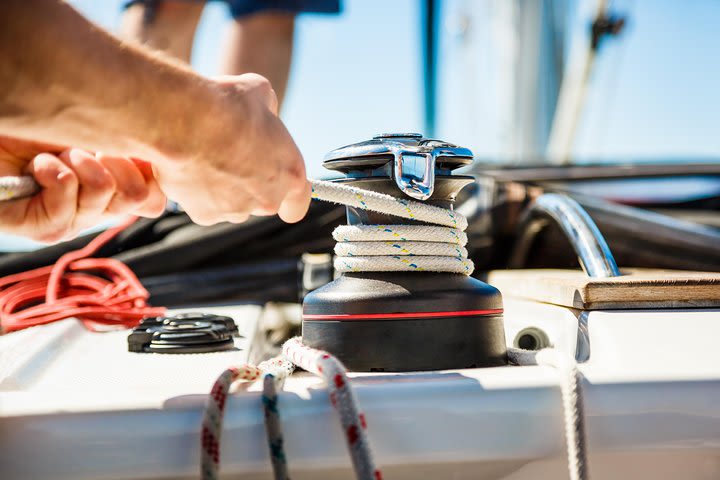 Small-Group Sailing Lesson in Barcelona image