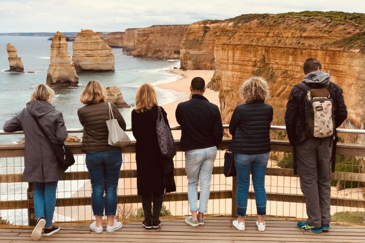 Great Ocean Road Reverse Itinerary PREMIUM Tour image