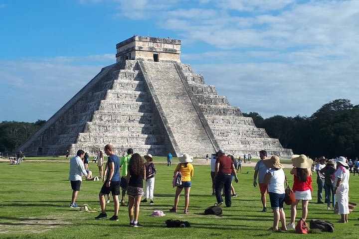 Chichen Itza, Cenote and Buffet Food Tour from Cancun, Tax Included image