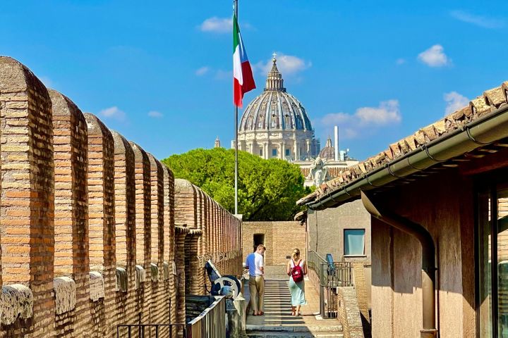 Vatican Museum & Sistine Chapel Tour with Castel Sant'Angelo image