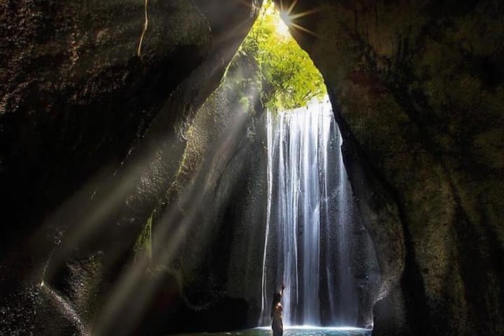 Bali Waterfalls in One Day: Tukad Cepung, Tibumana, Kanto Lampo, Tegenungan. image