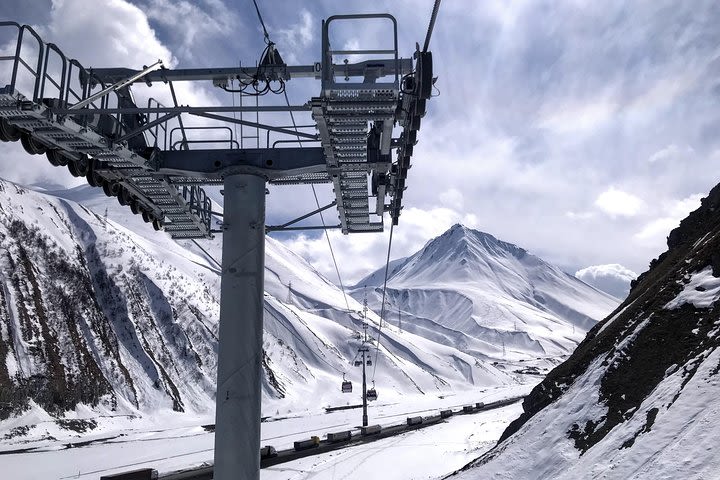 Transfer Tbilisi - Gudauri/Stepantsminda image