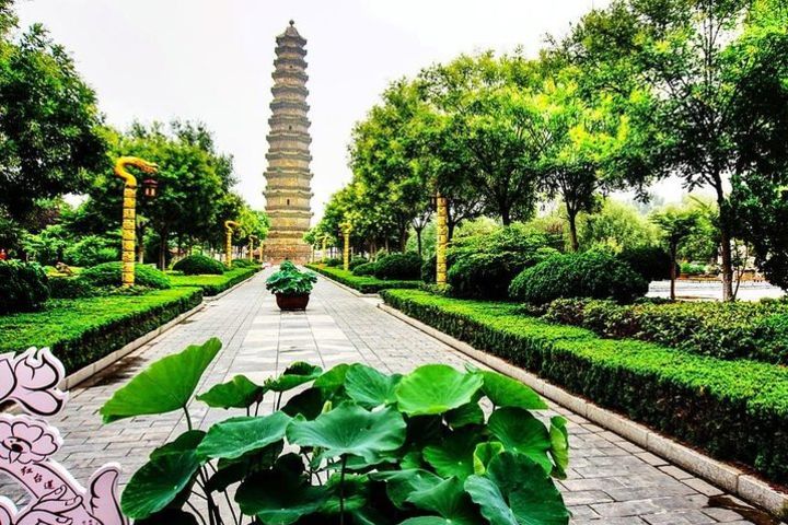 Full-Day Private Kaifeng Highlight Tour from Zhengzhou image