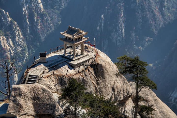 Private Hiking Day Tour Of Mt. HuaShan from Xian Including Lunch image