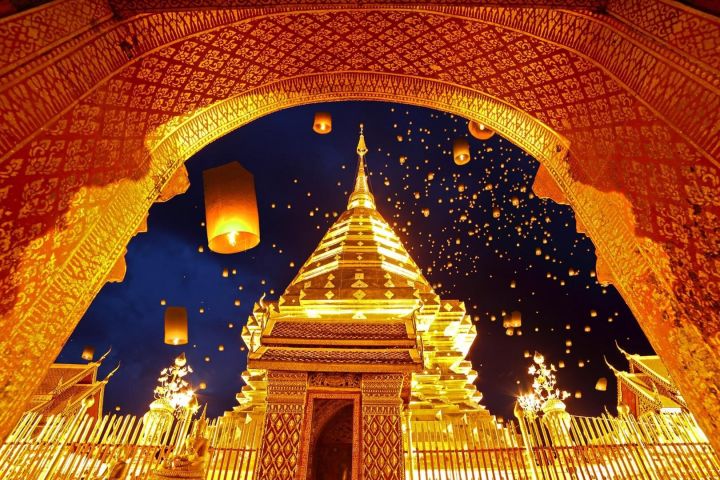 Chiang Mai Night Temples Tour image