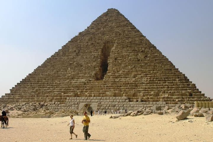 2-Day Private Tour from Hurghada to Cairo and Luxor image