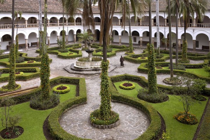 City Tour Around Quito image