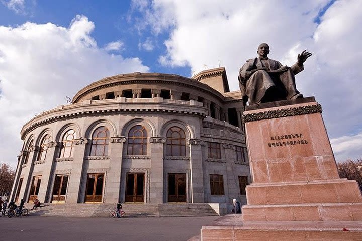 Yerevan city WALKING tour image