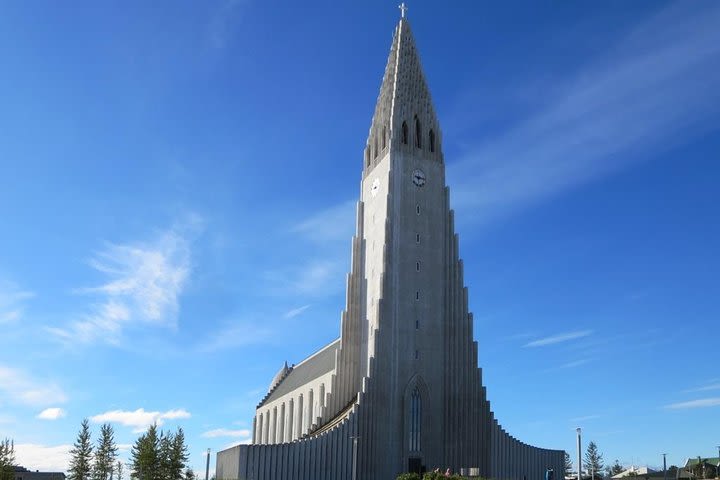 Reykjavik Sightseeing Tour image