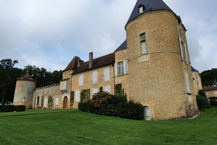 Château d'Yquem & Guiraud Private Day trip from Bordeaux image