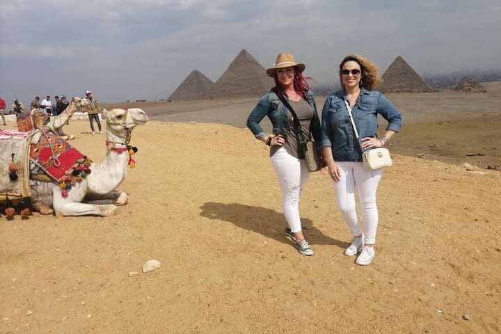 Private tour Giza pyramids ,sphinx and lunch including from Cairo/Giza hotels image