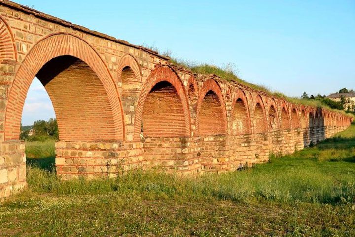 Skopje city tour & Roman Aqueduct with lunch image