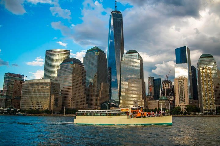 Manhattan Evening Jazz Cruise image