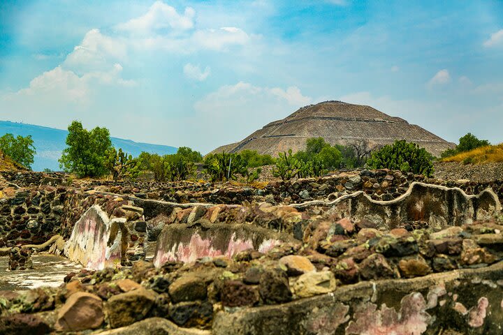 Mexico City Private Day Trip To Teotihuacan and the Pyramids ★★★★★ image