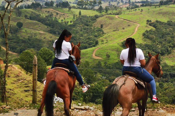 Guatape and Horseback Riding Private Tour: All In One Adventurous & Fun Full-Day image