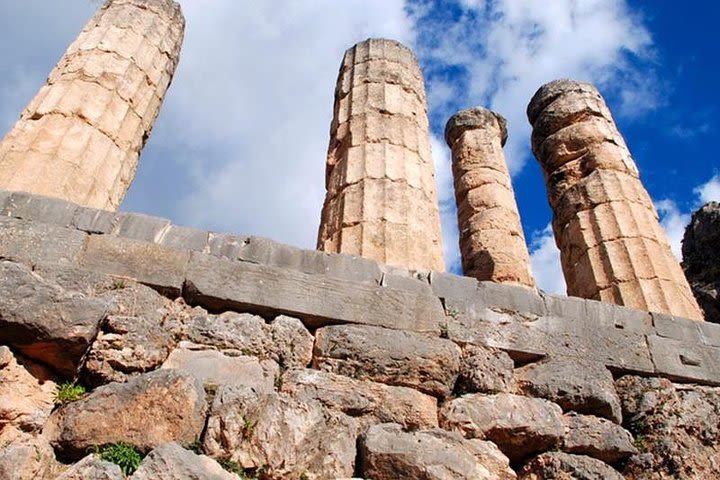 Arachova-Delphi-Olympia Tour 4seat 2 days image