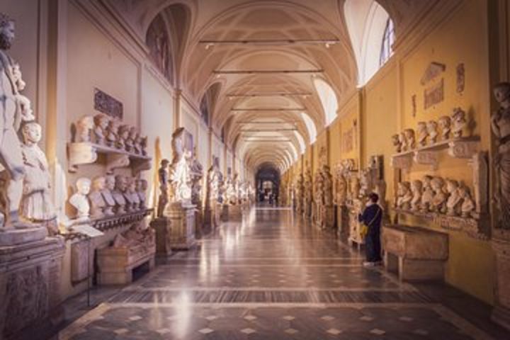 Early Bird, Skip the Line Vatican Museums Small Group Tour image