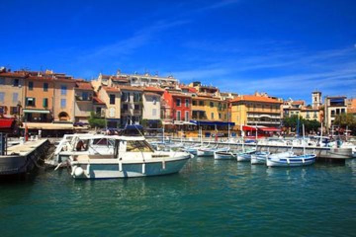 Private Tour: Aix-en-Provence and Cassis Day Trip from Marseille image