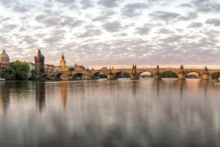 PRAGUE SIGHTSEEING tour image