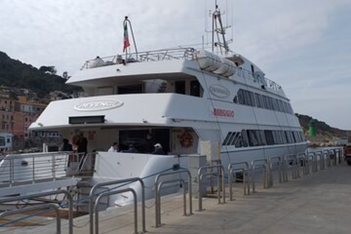 Mini-cruise to the island of Giannutri and Giglio image