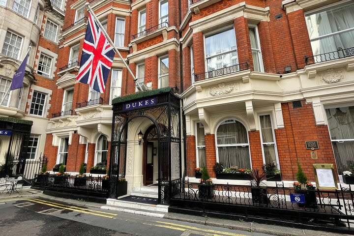 Private Walking Tour of the real James Bond's Mayfair image