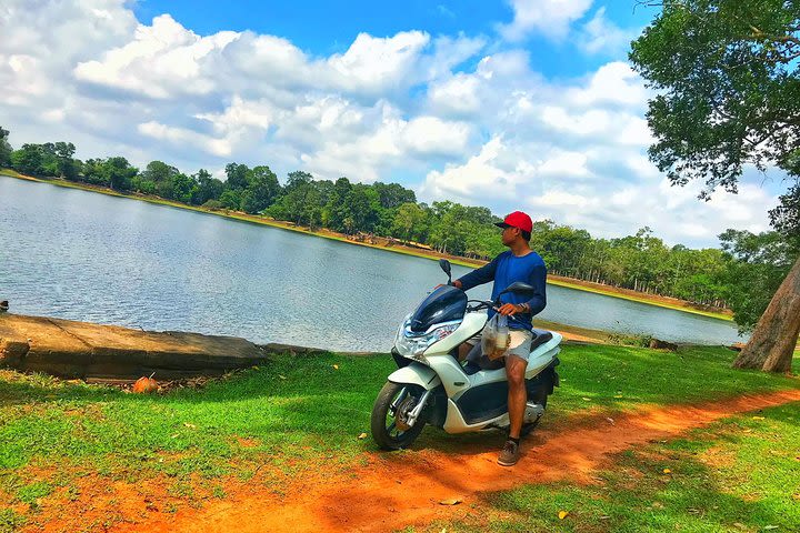 Be Your Own Driver: Motorbike Rental in Siem Reap image