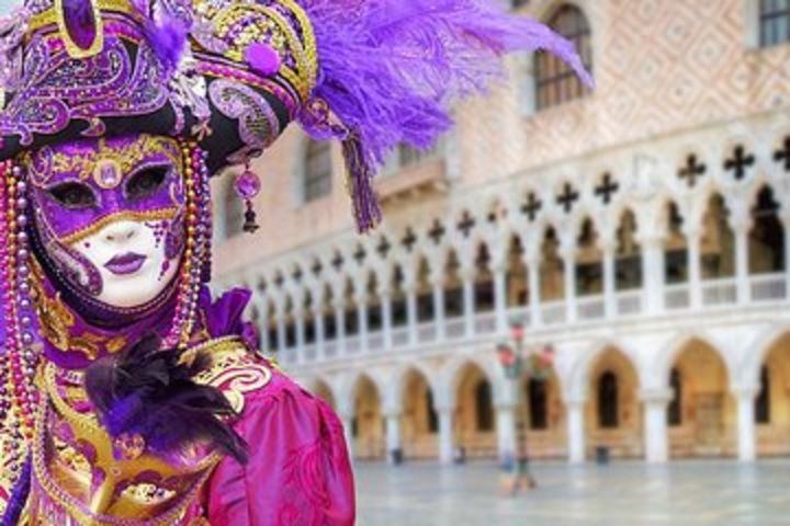 Guided Sightseeing Tour of Venice Highlights for Kids & Families image