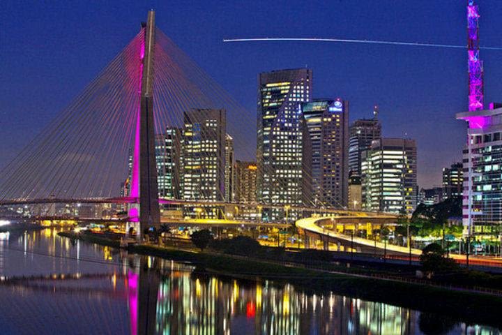 São Paulo Bustling Nightlife & Hottest Touristic Points – 5-hour Private Tour image