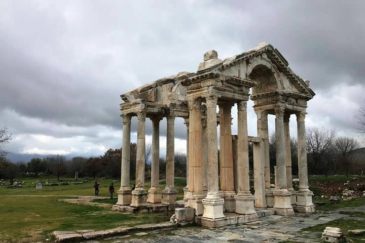 Full-Day Tour of Aphrodisias and Pamukkale image