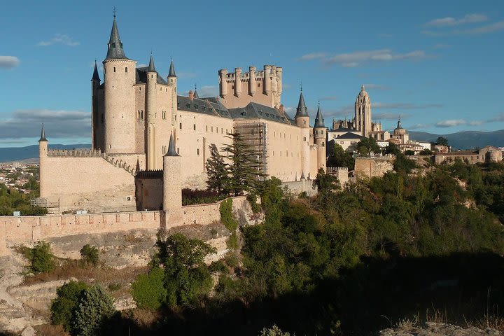 Private Guided Tour: Segovia from Madrid image