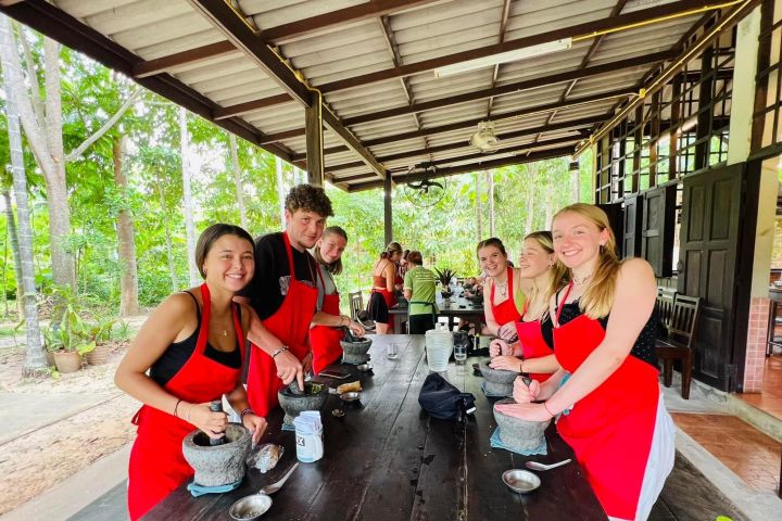 Authentic Chiang Mai Thai Cooking Class image
