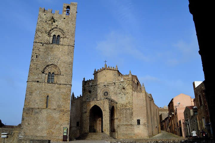 ERICE transfer by private car from Palermo image