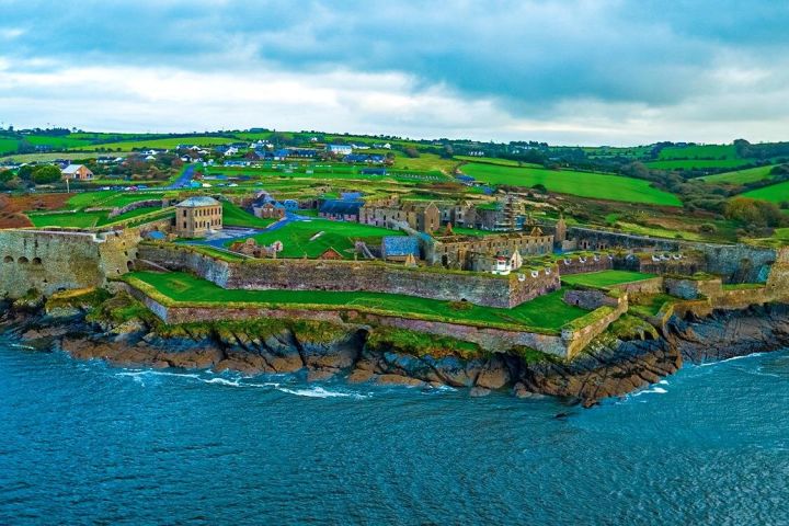 Blarney Castle & Kinsale Half-Day Tour image