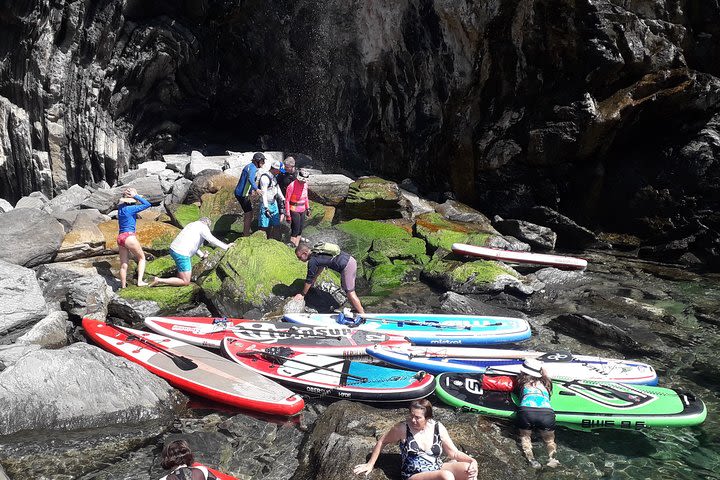 Le Cinque Terre Paddleboarding image