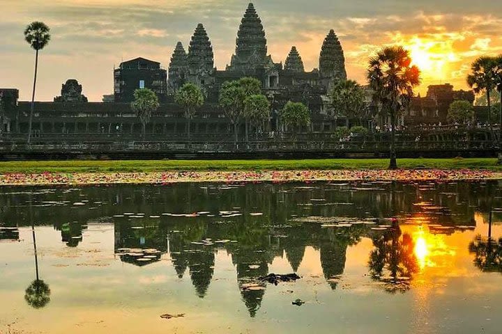 2 days private tour: Angkor sunrise, Banteay Srei, Kulen mountain, Beng Mealea image