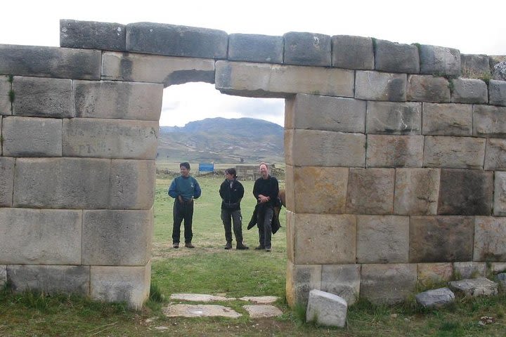 Huayhuash Trek & Huanuco Viejo Inca Ruins 10 days - Comunity Support image