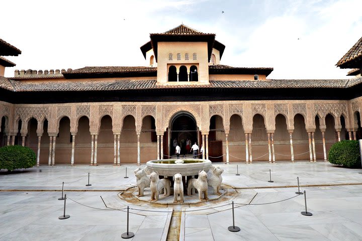 Alhambra and Nasrid Palaces Ticket with Audioguide image