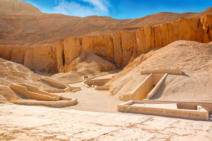 Luxor West Bank, Valley Of The Kings and Hatshepsut Temple image