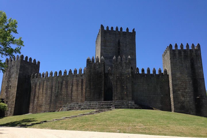 Braga and Guimarães from Porto ( Entrance fees included ) image