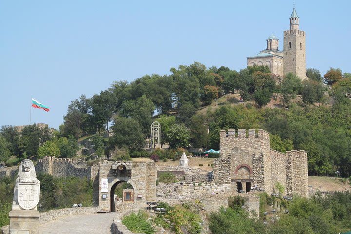 Veliko Tarnovo - Arbanassi - Shipka Memorial Church - private tour from Plovdiv image