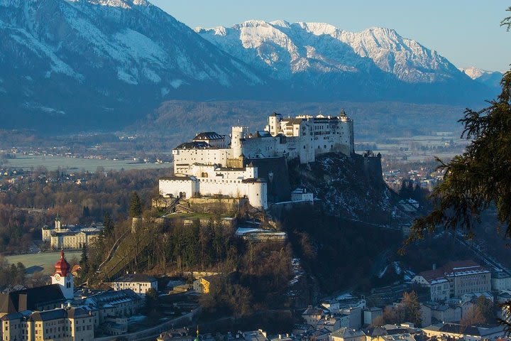 Private Scenic Transfer from Munich to Salzburg with 4h of Sightseeing image