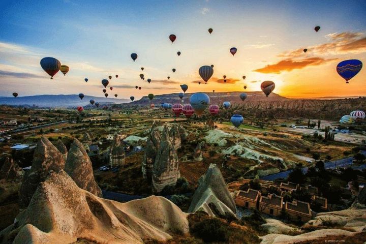 Cappadocia 4-Day Small-Group Tour with Hotel and Transport image