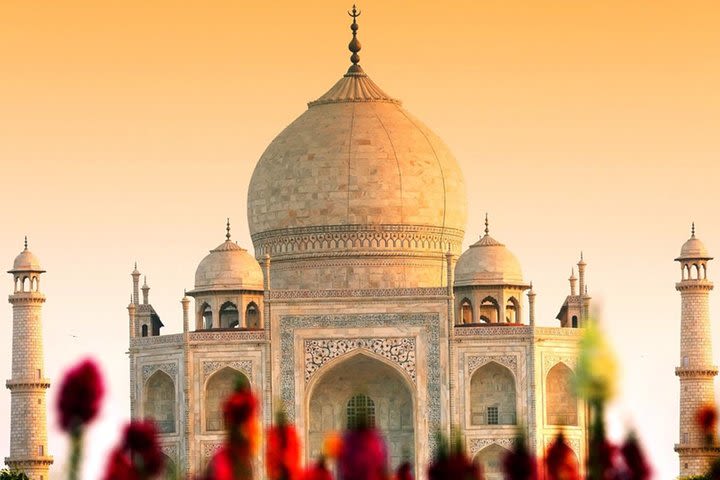 3-Day Private Luxury Golden Triangle Tour to Agra and Jaipur From New Delhi image