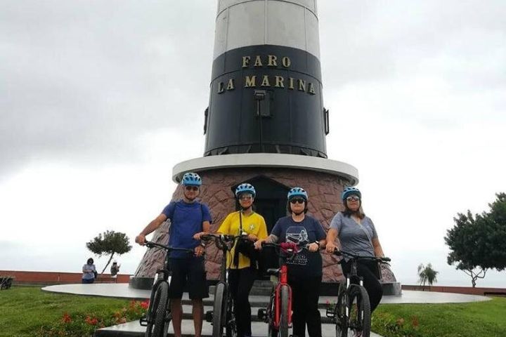 Lima Bike Tour: Miraflores & Barranco image