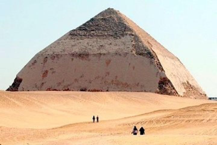 Giza pyramids, Sakkara, and Dahshour day tour image