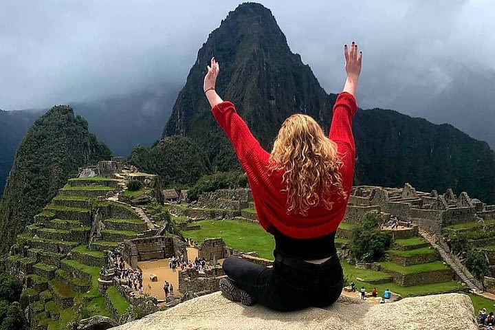 Visit Machu Picchu in 1 Day image